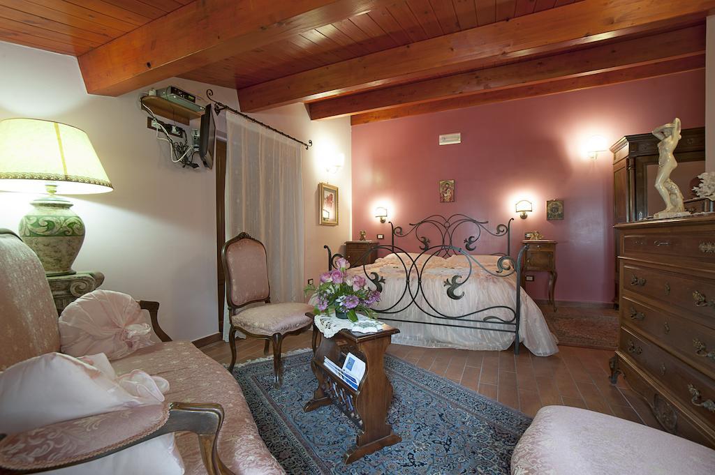 B&B La Ginestra Civita Phòng bức ảnh